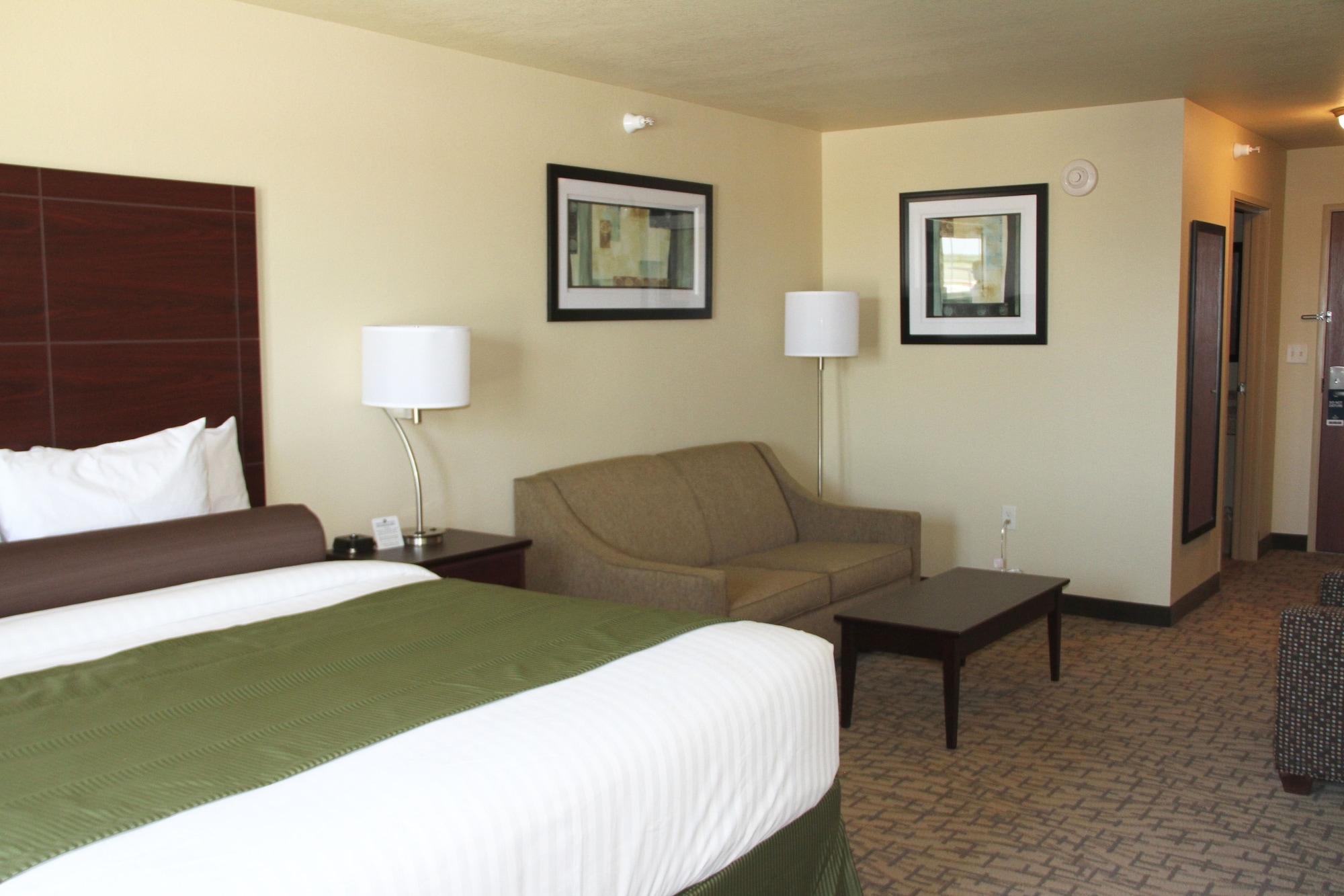 Cobblestone Hotel & Suites - Devils Lake Kültér fotó